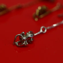 Itsy bitsy spider drop earring