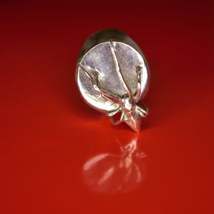 Black Widow Signet Ring - Size 10