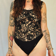 Vintage 90's Lace athletic Bodysuit - small