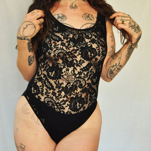 Vintage 90's Lace athletic Bodysuit - small