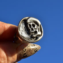 Dead Moon Signet Ring